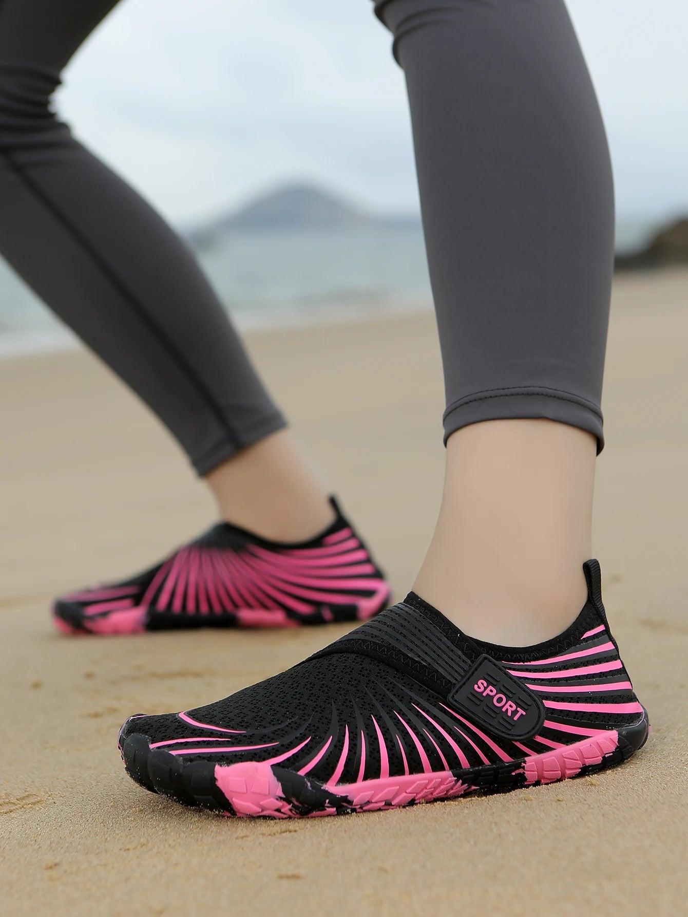 Chaussures d'eau pour hommes et femmes, pieds nus, chaussettes aquatiques à séchage rapide, chaussures de Sport athlétiques en plein air pour kayak, bateau, randonnée, surf, marche