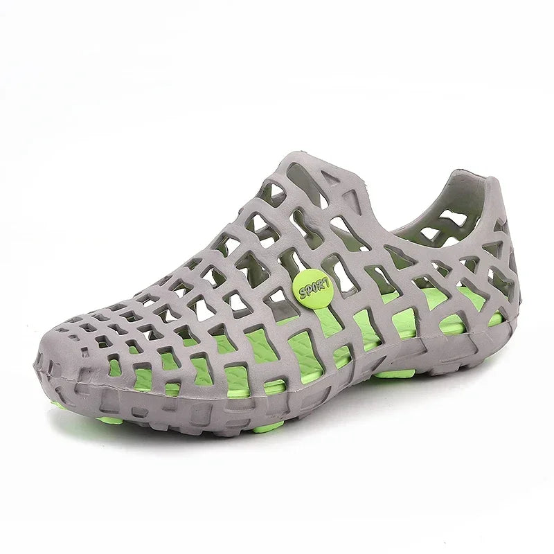 Chaussures d'eau d'été pour hommes, sandales de plage respirantes, chaussures d'eau en amont, pantoufles creuses à séchage rapide pour femmes