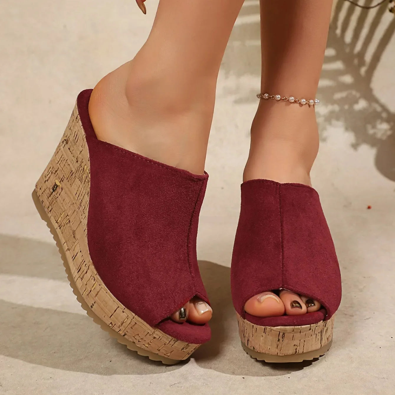 Sandales d'été antidérapantes et résistantes à l'usure pour femmes, chaussures compensées rétro à plateforme, sandales à talons hauts ouvertes, pantoufles