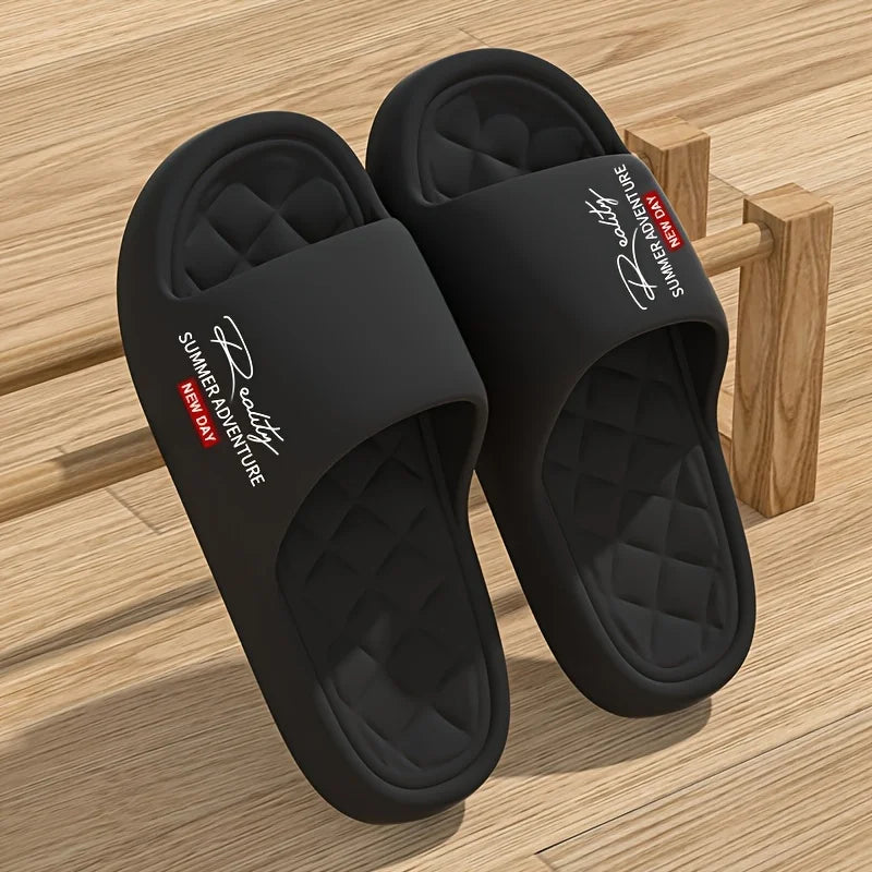 Chaussures d'été EVA au design innovant pour hommes, pantoufles de maison douces et légères, adaptées aux activités de loisirs intérieures et extérieures