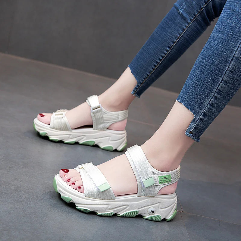 Sandales pour femmes, nouvelles chaussures d'été, style sport, mode décontractée, plateforme antidérapante, chaussures de plage antidérapantes, sandales