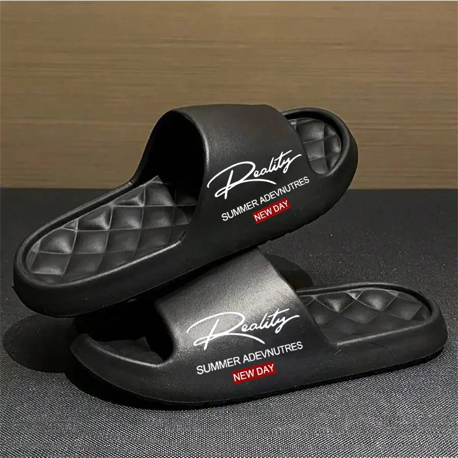 Chaussures d'été EVA au design innovant pour hommes, pantoufles de maison douces et légères, adaptées aux activités de loisirs intérieures et extérieures