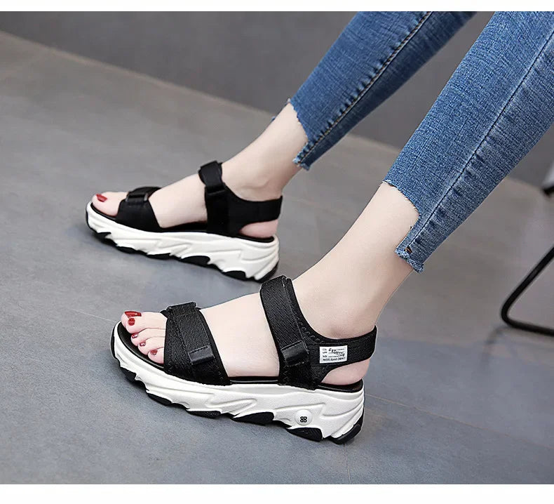 Sandales pour femmes, nouvelles chaussures d'été, style sport, mode décontractée, plateforme antidérapante, chaussures de plage antidérapantes, sandales
